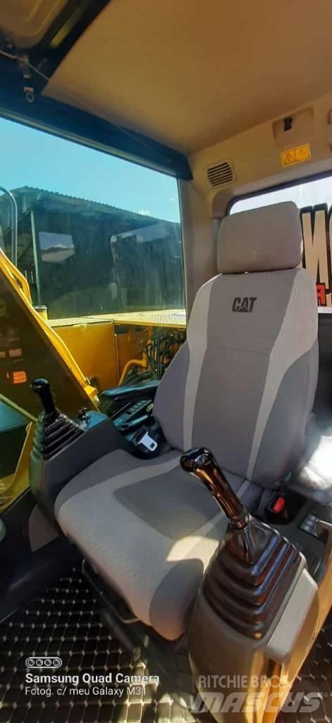 CAT 312 D2L Crawler excavators