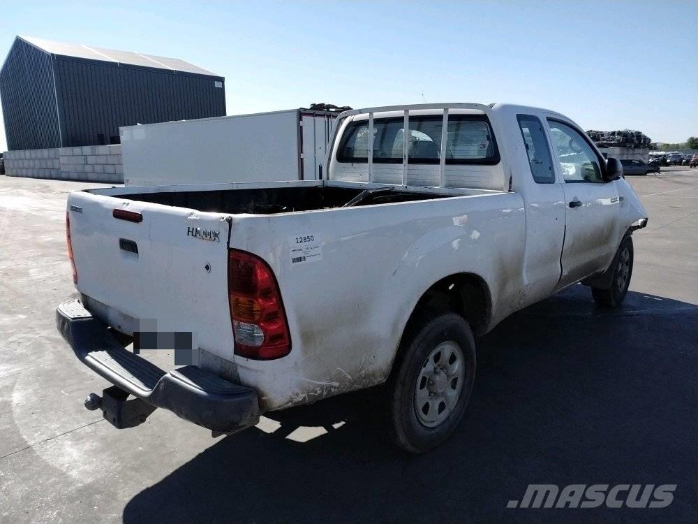 Toyota Hilux 4 Pick up/Dropside