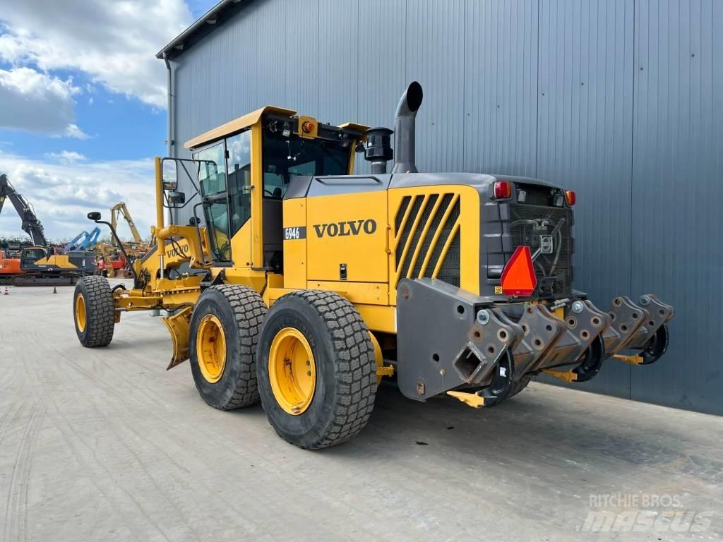 Volvo G946 Graders