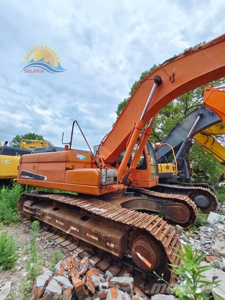 Doosan DX 300 LC-5 Crawler excavators