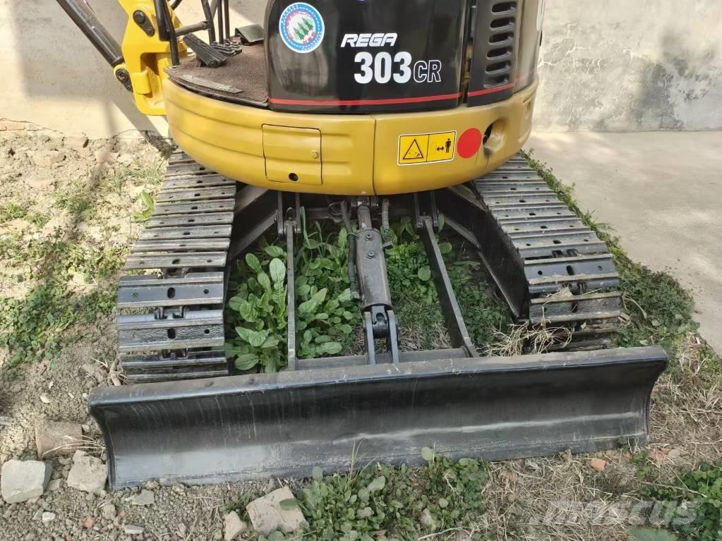 CAT 303 CR Mini excavators < 7t (Mini diggers)