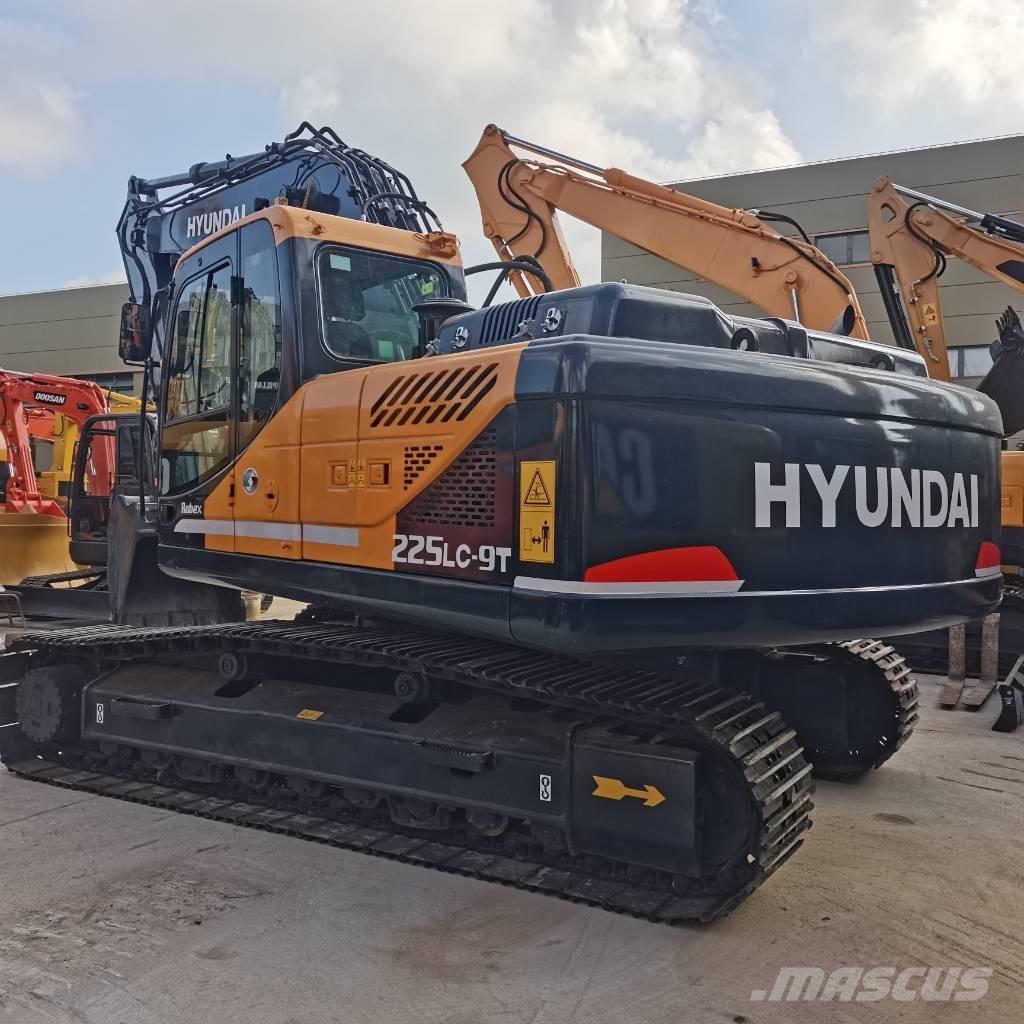 Hyundai 225LC-9T Crawler excavators