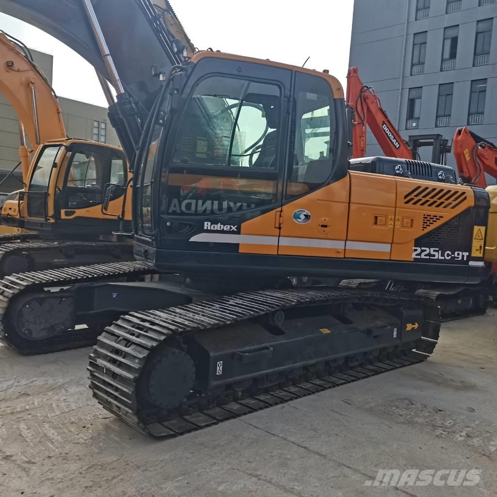 Hyundai 225LC-9T Crawler excavators