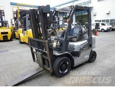 Nissan PL02A20D LPG trucks