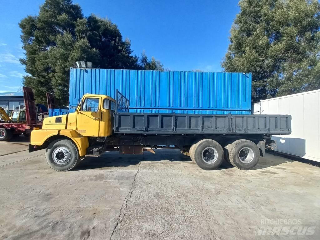 Volvo N 1025 Tipper trucks