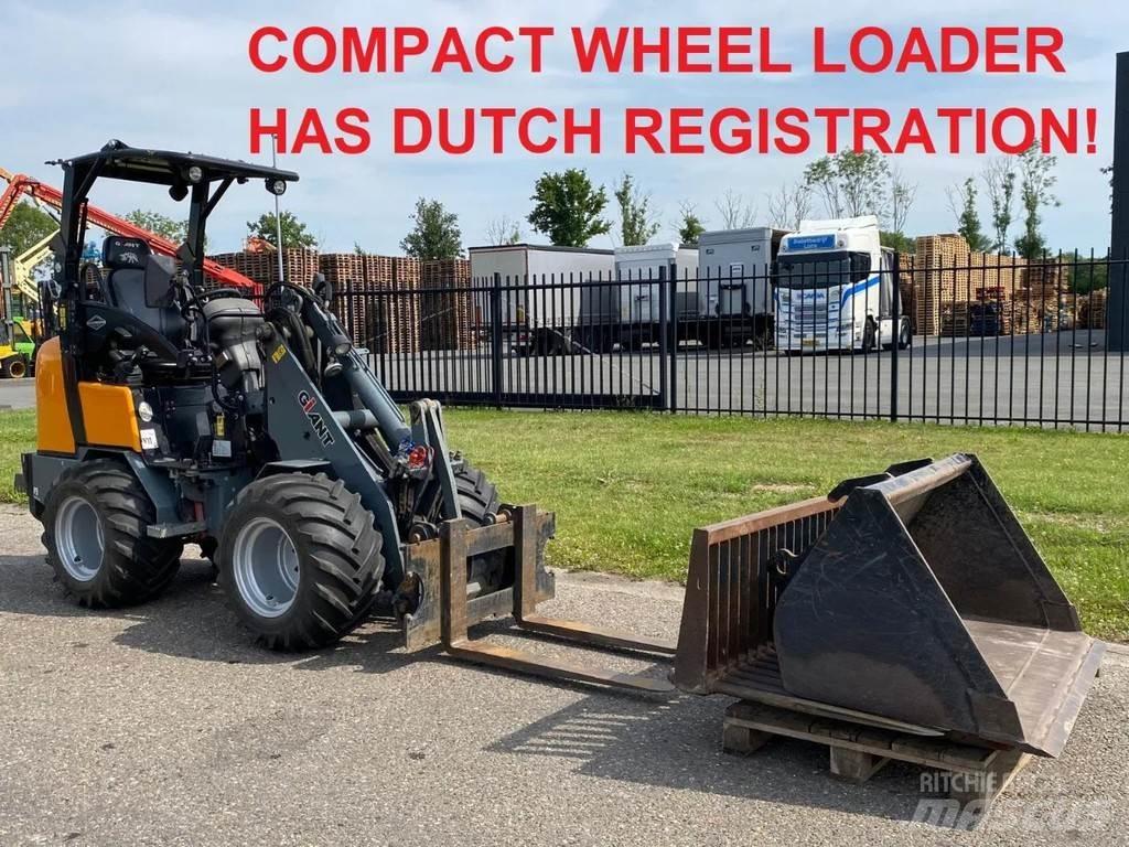 GiANT D332SWT Mini loaders