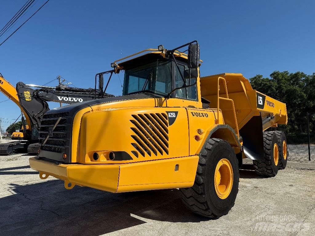 Volvo A25D Articulated Haulers