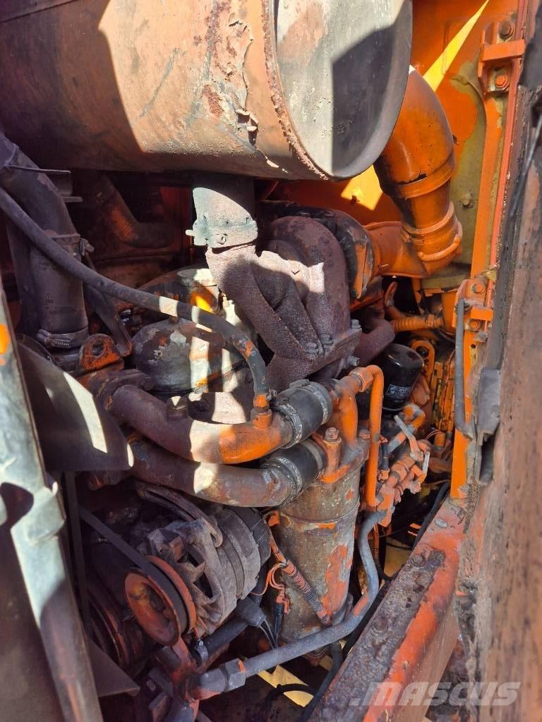 Hitachi FR 130 Wheel loaders