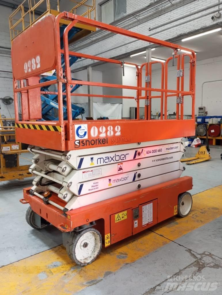 Snorkel S4732E Scissor lifts