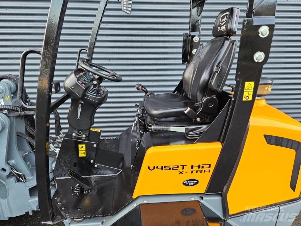 GiANT v452t hd xtra Mini loaders