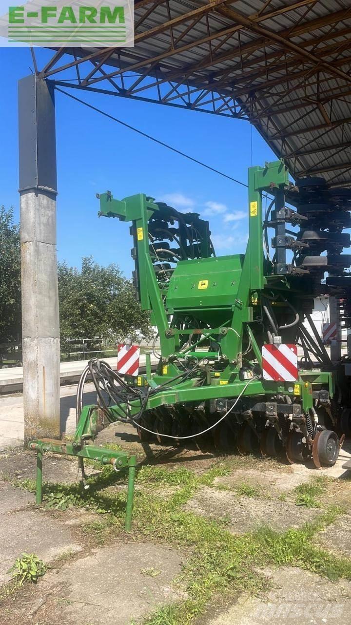 John Deere 750 A Sowing machines