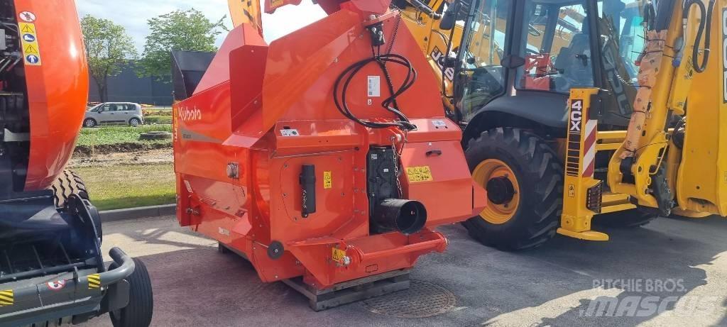 Kubota BC 1200 Bale shredders, cutters and unrollers