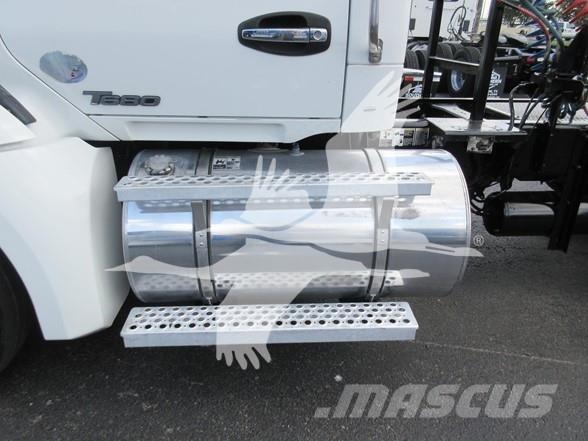 Kenworth T680 Prime Movers