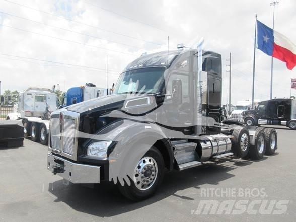 Kenworth T880 Prime Movers