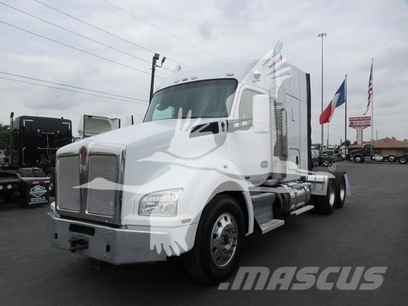 Kenworth T880 Prime Movers