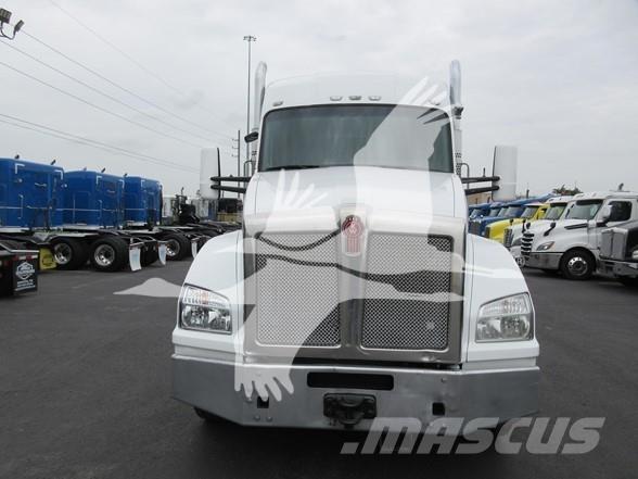 Kenworth T880 Prime Movers
