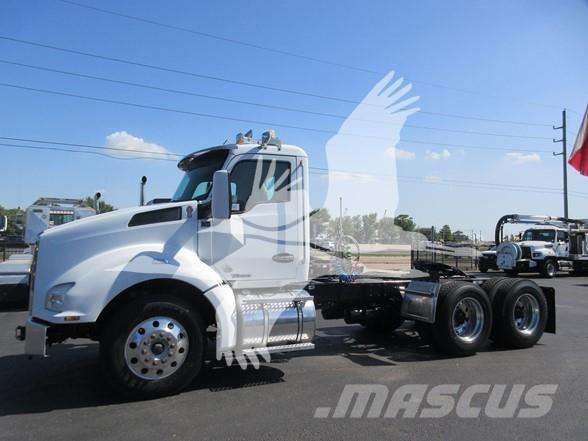 Kenworth T880 Prime Movers