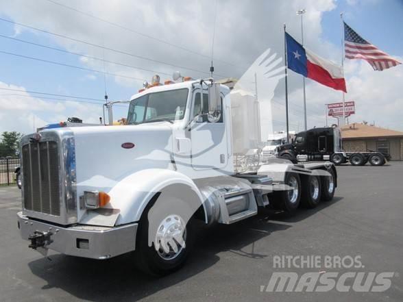 Peterbilt 367 Prime Movers