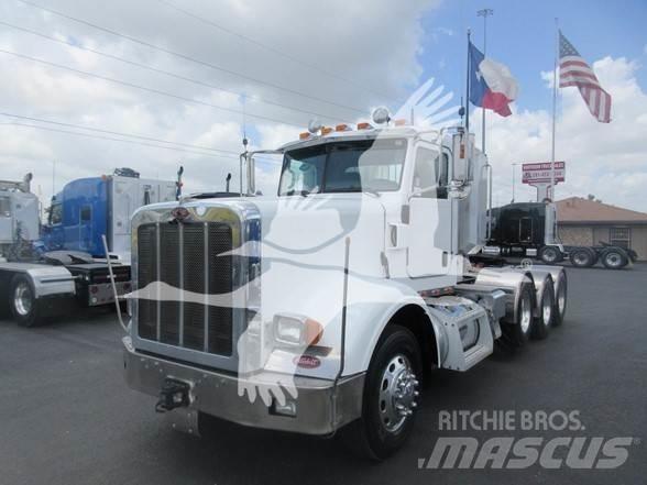 Peterbilt 367 Prime Movers