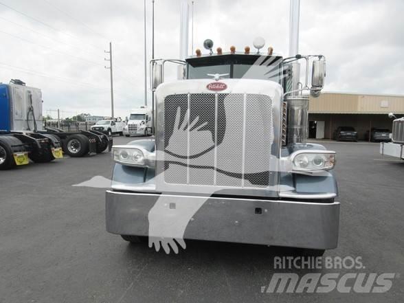 Peterbilt 389 Prime Movers