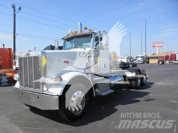Peterbilt 389 Prime Movers