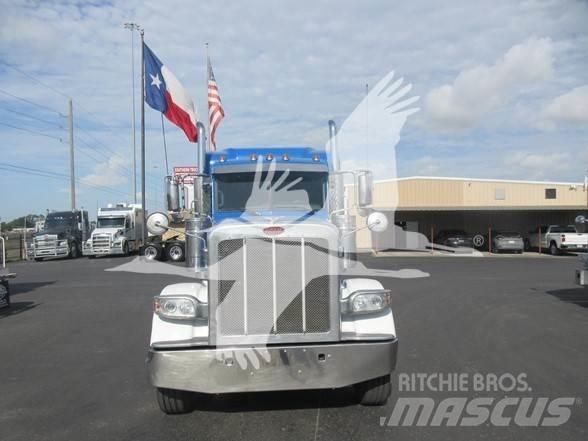 Peterbilt 389 Prime Movers