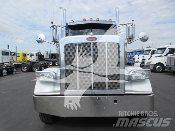 Peterbilt 389 Prime Movers