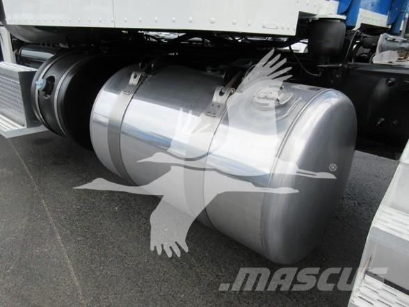 Peterbilt 389 Prime Movers