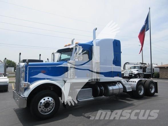 Peterbilt 389 Prime Movers