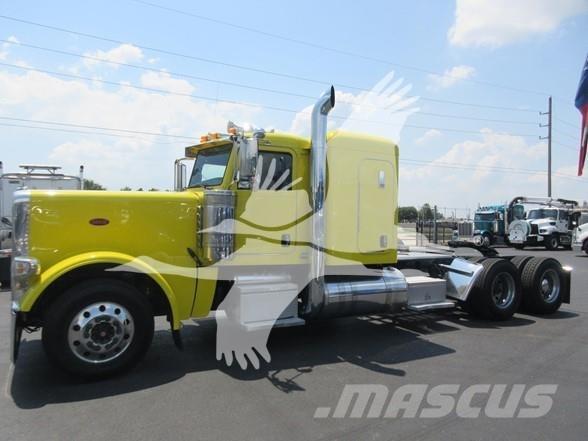 Peterbilt 389 Prime Movers