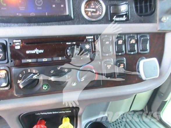 Peterbilt 389 Prime Movers
