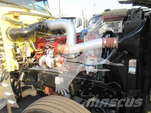 Peterbilt 389 Prime Movers