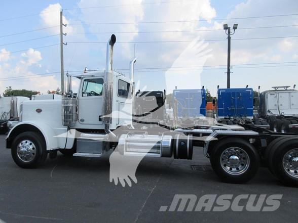 Peterbilt 389 Prime Movers