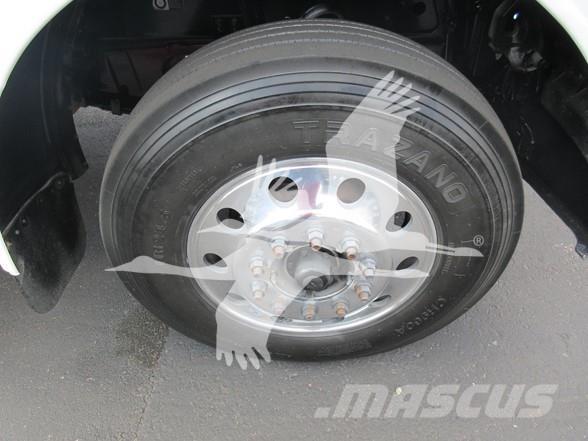 Peterbilt 389 Prime Movers