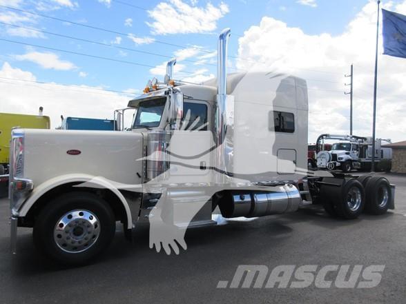 Peterbilt 389 Prime Movers