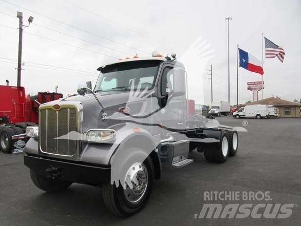 Peterbilt 567 Prime Movers