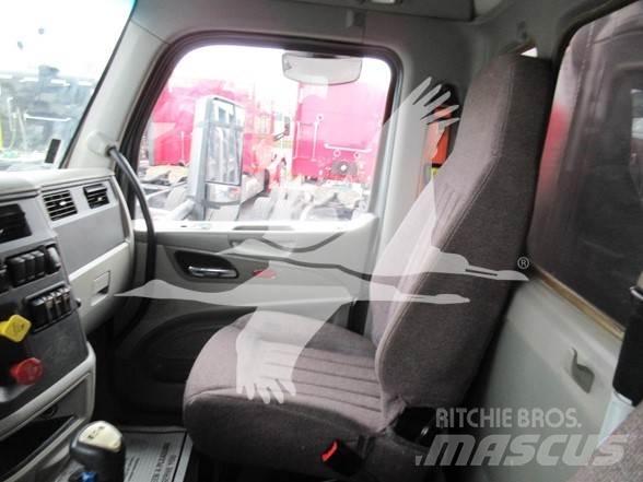 Peterbilt 567 Tipper trucks