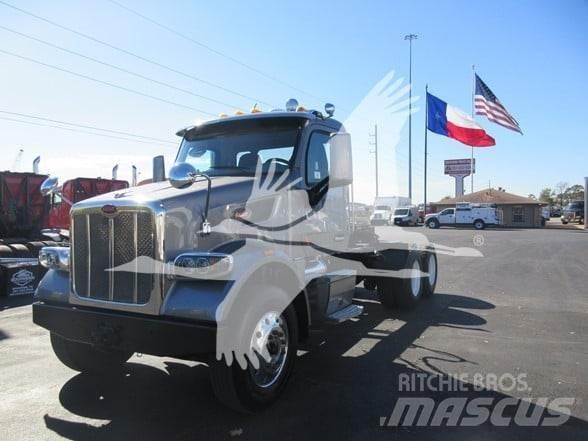 Peterbilt 567 Prime Movers