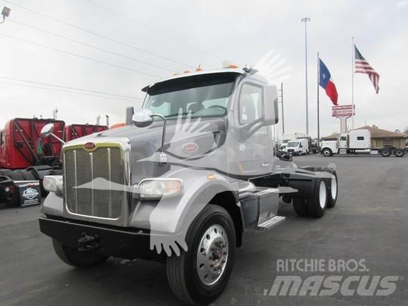 Peterbilt 567 Prime Movers