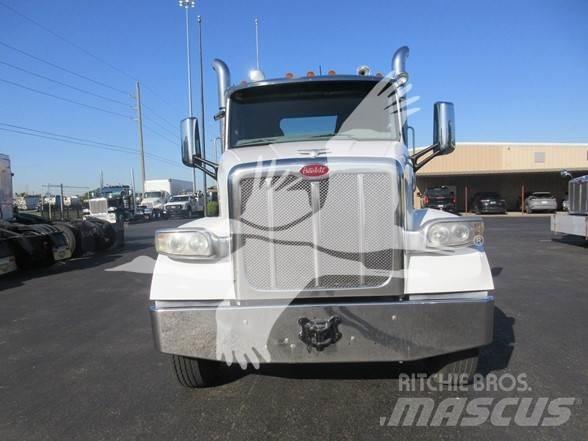 Peterbilt 567 Prime Movers
