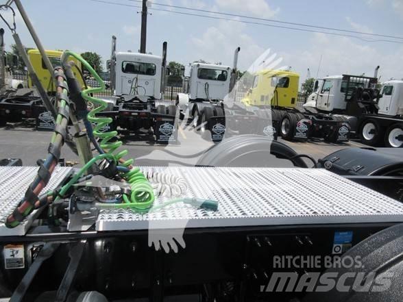 Peterbilt 567 Prime Movers