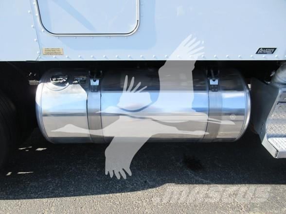 Peterbilt 567 Prime Movers