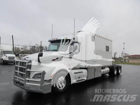 Peterbilt 579 Prime Movers