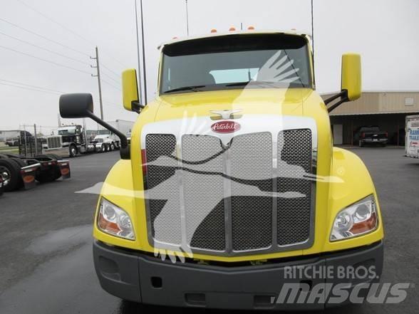 Peterbilt 579 Prime Movers