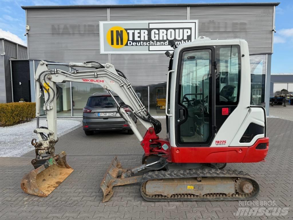 Takeuchi TB 225 V3 Mini excavators < 7t (Mini diggers)