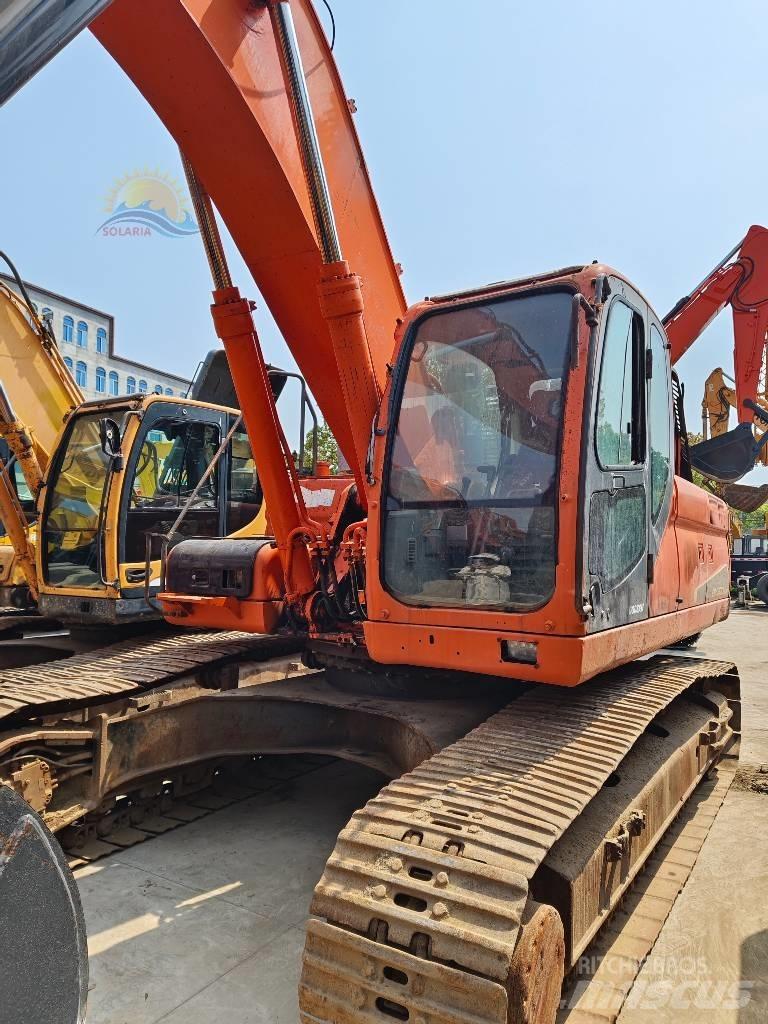 Doosan DX 300 LC Crawler excavators