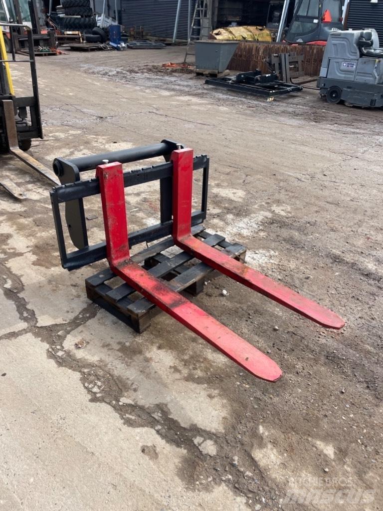 Manitou 5000kg Other components