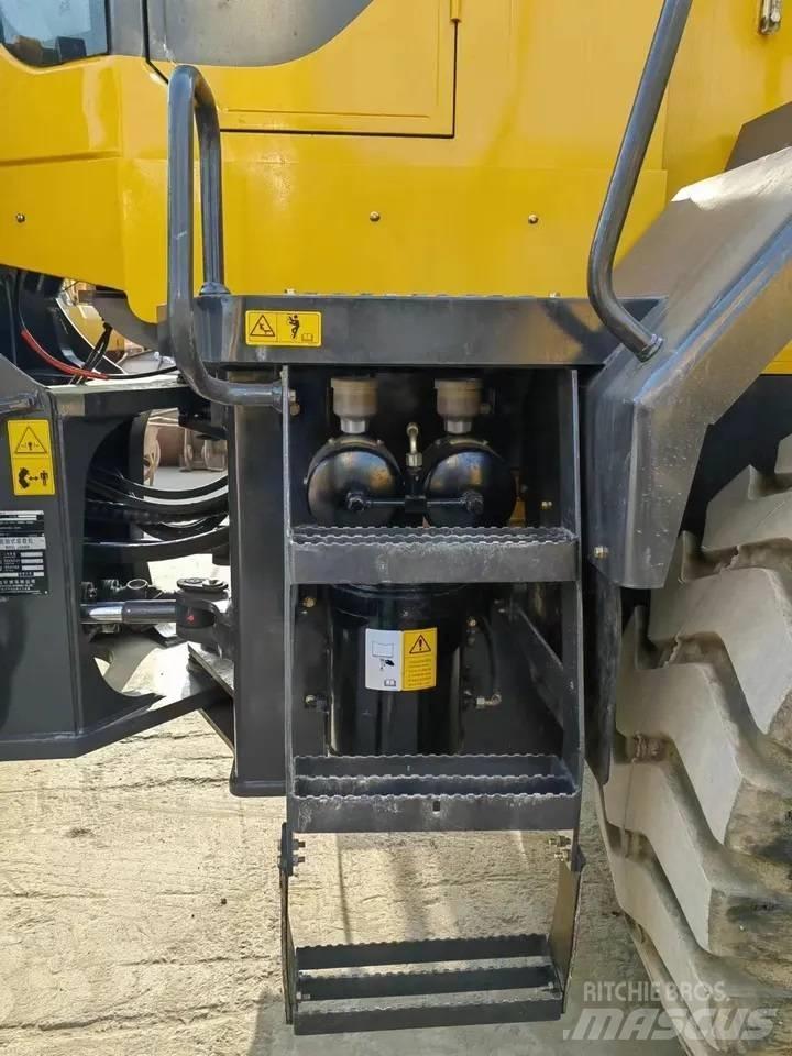 SDLG LG 956 L Wheel loaders