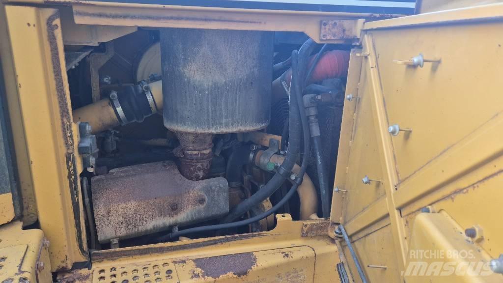 CAT D 6 R LGP Crawler dozers