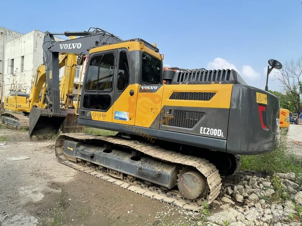Volvo EC 200 Crawler excavators